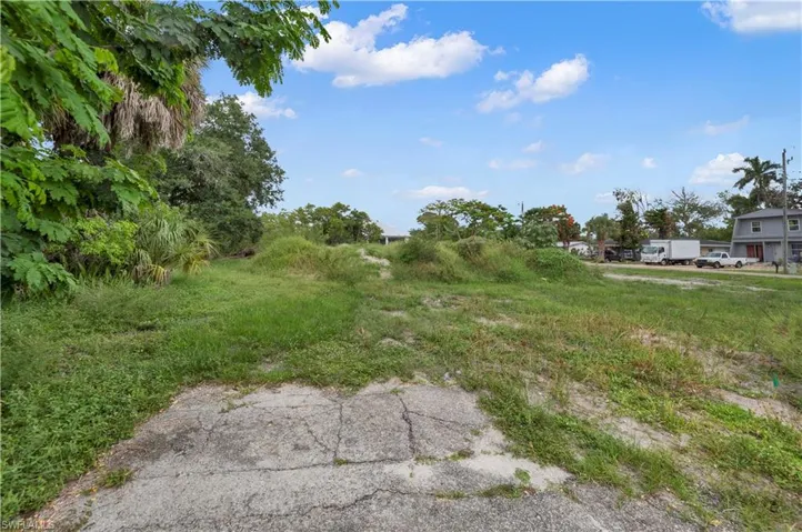 3439 Canal St, Naples, Florida 34112