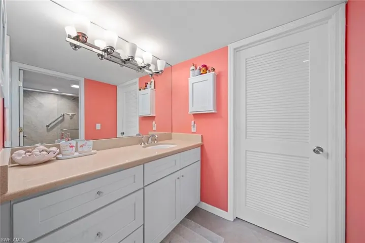 1340 Middle Gulf Dr 8a, Sanibel, Florida 33957