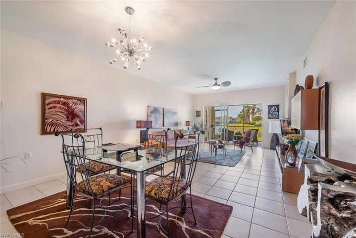 3041  Driftwood  WAY, Naples, FL 34109