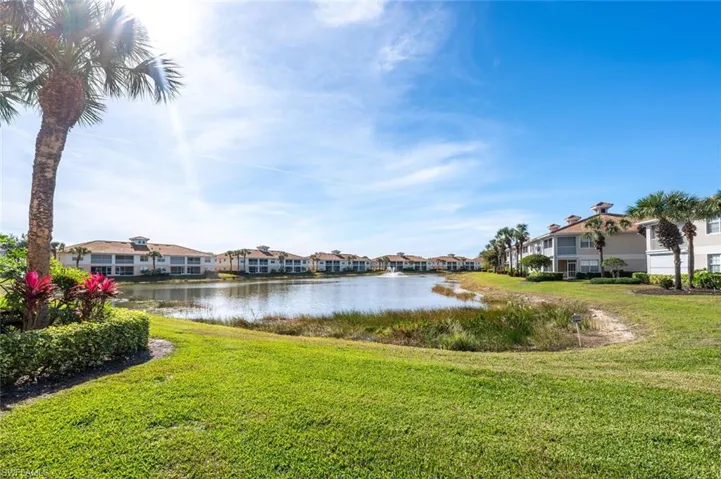 3041  Driftwood  WAY, Naples, FL 34109