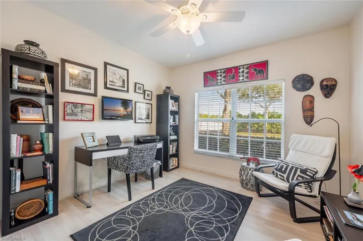 3041  Driftwood  WAY, Naples, FL 34109
