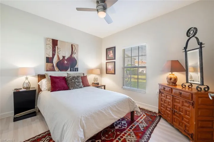 3041  Driftwood  WAY, Naples, FL 34109