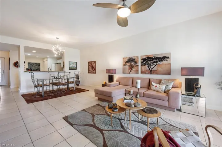 3041  Driftwood  WAY, Naples, FL 34109