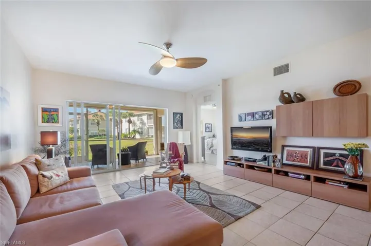 3041  Driftwood  WAY, Naples, FL 34109