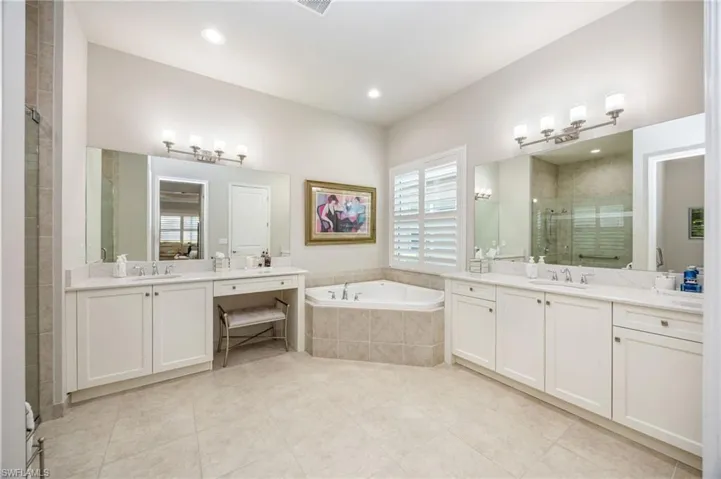 28554 Wharton Dr, Bonita Springs, Florida 34135