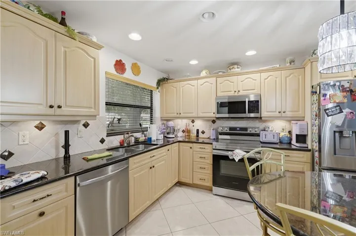 4448 Beechwood Lake Dr, Naples, Florida 34112