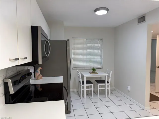 7750 Jewel Ln 101, Naples, Florida 34109