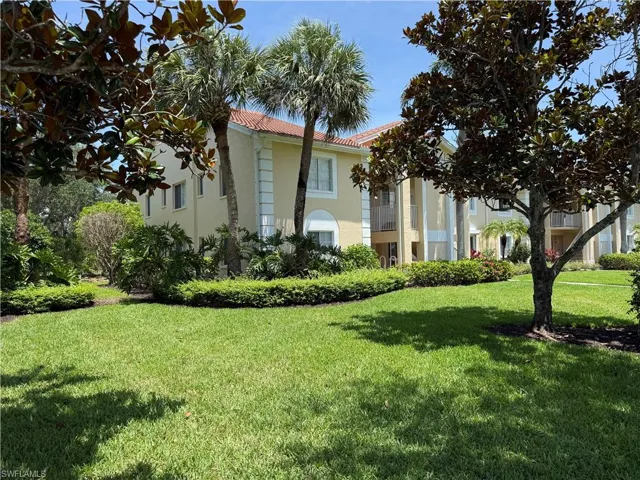 7750 Jewel Ln 101, Naples, Florida 34109
