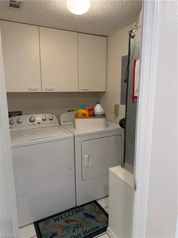 7750 Jewel Ln 101, Naples, Florida 34109