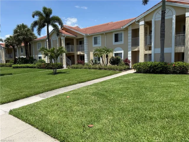 7750 Jewel Ln 101, Naples, Florida 34109