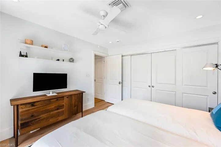2211 Kingfish Rd, Naples, Florida 34102