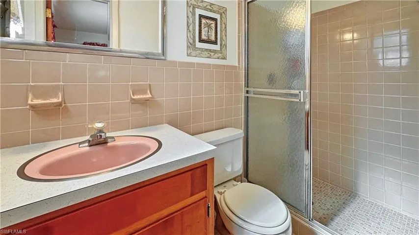 863  100th N AVE, Naples, FL 34108