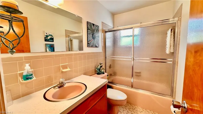 863  100th N AVE, Naples, FL 34108