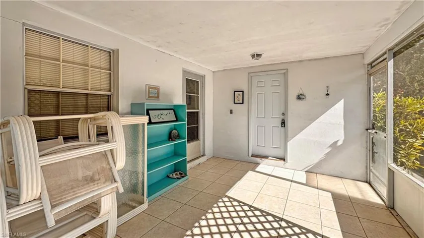 863  100th N AVE, Naples, FL 34108