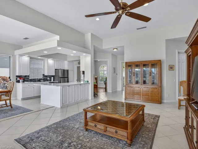 5324  Hawkesbury  WAY, Naples, FL 34119