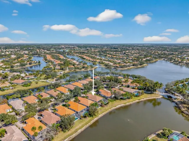 5324  Hawkesbury  WAY, Naples, FL 34119