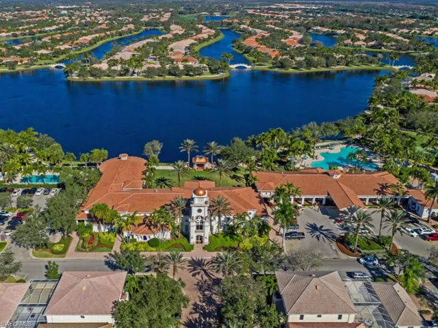5324  Hawkesbury  WAY, Naples, FL 34119