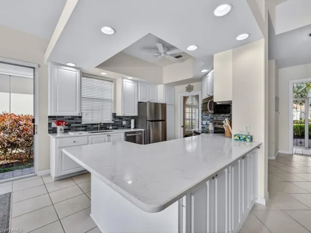 5324  Hawkesbury  WAY, Naples, FL 34119