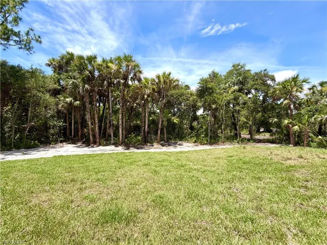 3257 Desoto Blvd S, Naples, Florida 34117