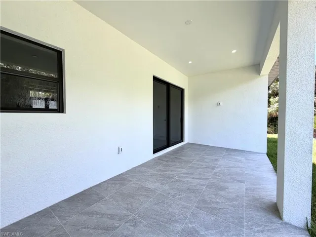 3257 Desoto Blvd S, Naples, Florida 34117