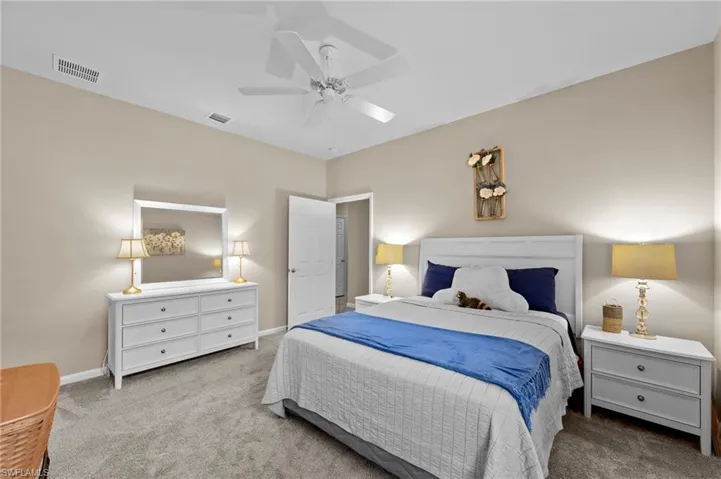 Guest bedroom