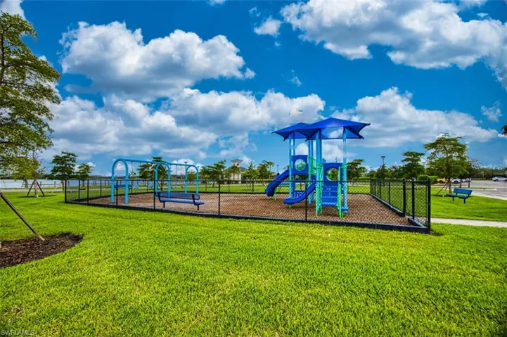 18380 Wildblue Blvd, Fort Myers, Florida 33913