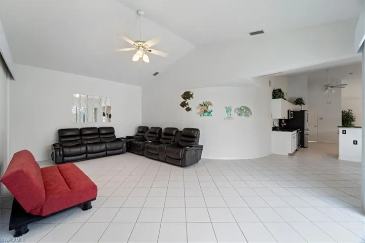 Large Family Rm
