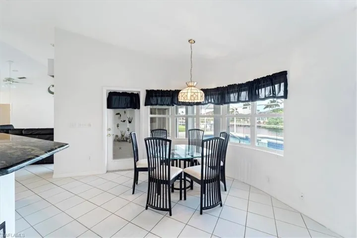 Breakfast Nook