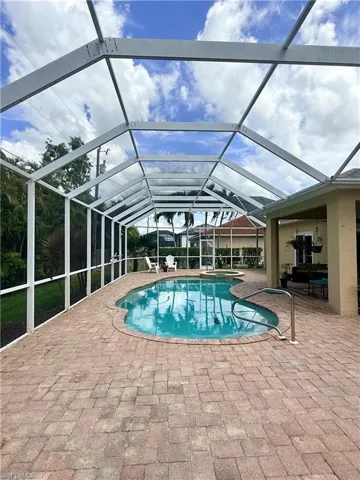 3512 Sw 17th Pl, Cape Coral, Florida 33914