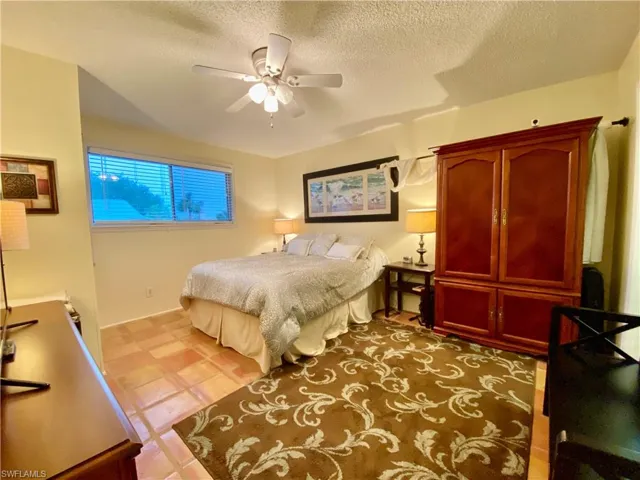 5751  Foxlake  DR, North Fort Myers, FL 33917