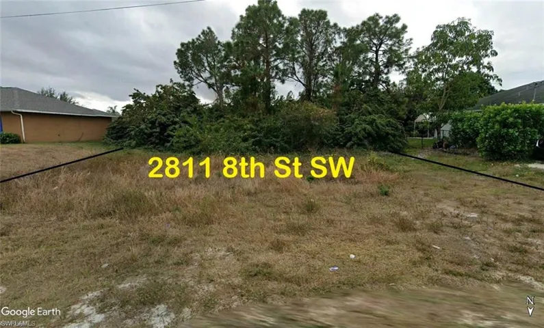 Prime residential building site -- partially cleared & ready for your Florida Dream home!