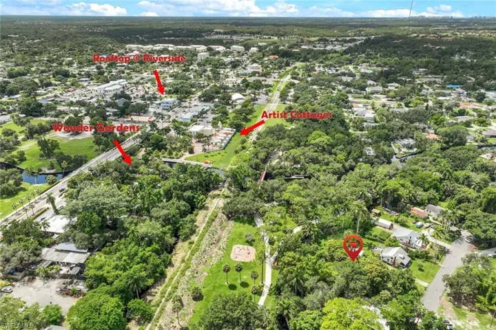 MINUTES on foot to Downtown Bonita Springs!