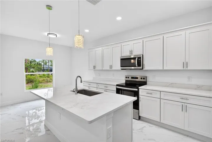 810 Jackson Ave, Lehigh Acres, Florida 33972