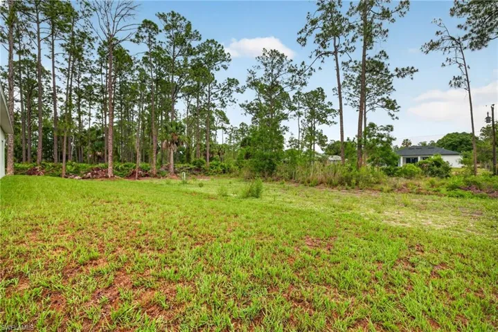 810 Jackson Ave, Lehigh Acres, Florida 33972