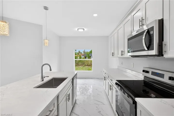 810 Jackson Ave, Lehigh Acres, Florida 33972