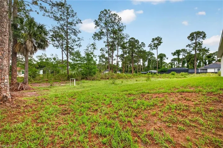 810 Jackson Ave, Lehigh Acres, Florida 33972