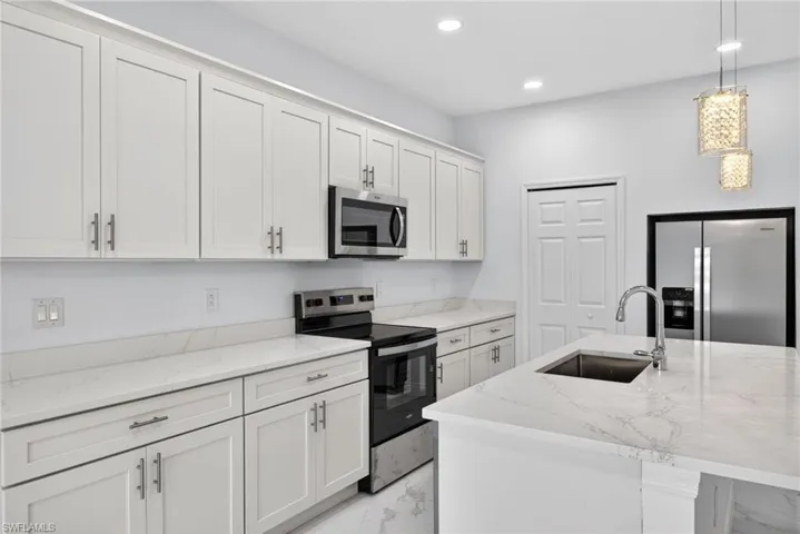 810 Jackson Ave, Lehigh Acres, Florida 33972