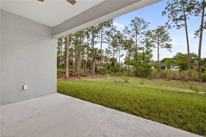 810 Jackson Ave, Lehigh Acres, Florida 33972
