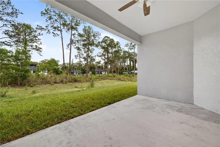 810 Jackson Ave, Lehigh Acres, Florida 33972