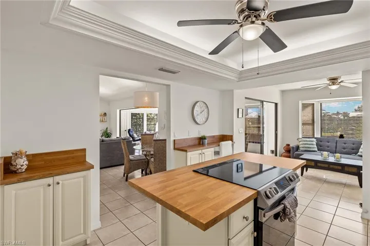 Sitting room off the kitchen