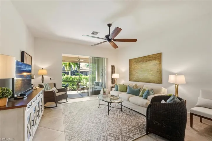 6135  Montelena  CIR, Naples, FL 34119