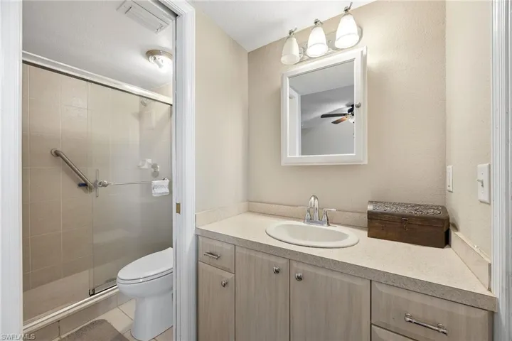 1022 46th St 1d, Cape Coral, Florida 33904