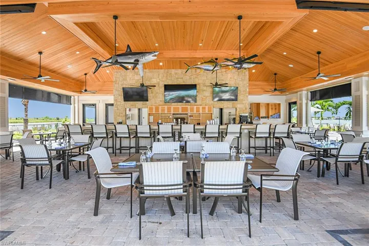 Esplanade Lake Club