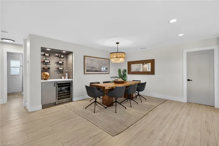 2341 Mayfield Ct 8, Naples, Florida 34105