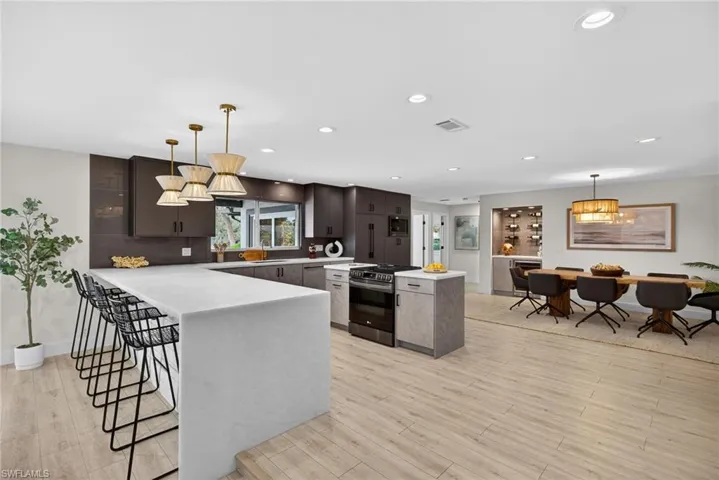 2341 Mayfield Ct 8, Naples, Florida 34105