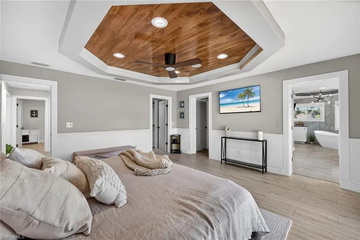 2341 Mayfield Ct 8, Naples, Florida 34105