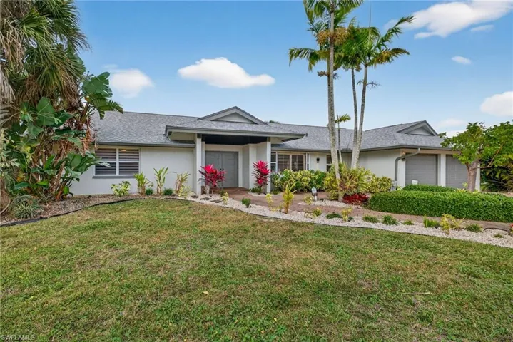 2341 Mayfield Ct 8, Naples, Florida 34105