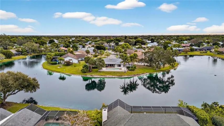 2341 Mayfield Ct 8, Naples, Florida 34105