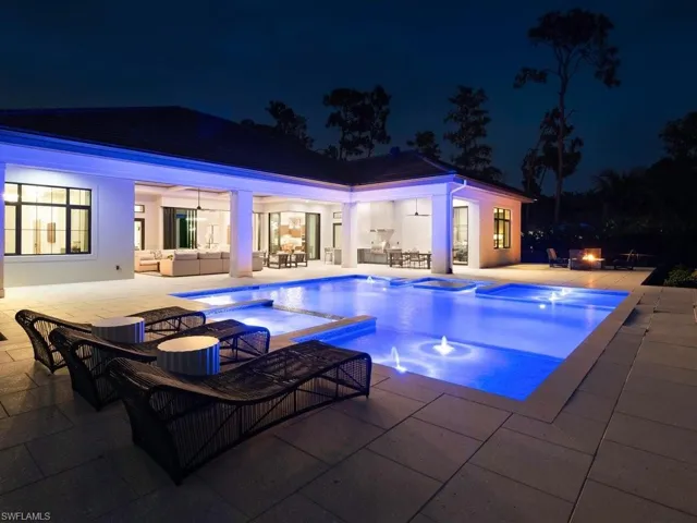 6446 Daniels Rd, Naples, Florida 34109