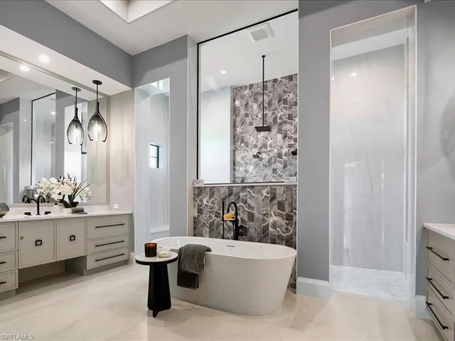 6446 Daniels Rd, Naples, Florida 34109